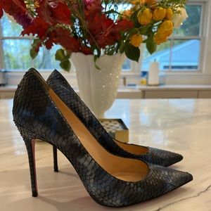 Size 39 Christian Louboutin So Kate Metallic Navy 100m heels